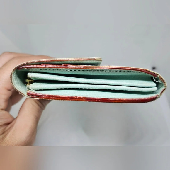 Louis Vuitton Marukami Sarah Wallet - Picture 15 of 16